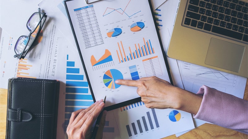 Financial Data Analysis for Business Owners